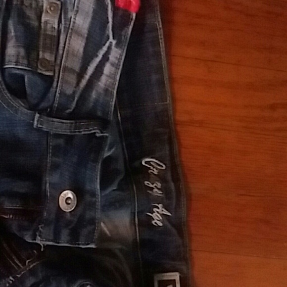 Jeans - Picture 2 of 5